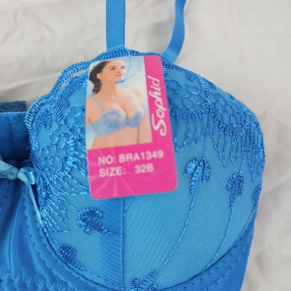 Sophid NWT Womens Lace Padded Bra Size 32B Blue